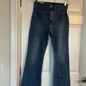 Gap Jeans - Highrise flared NWT